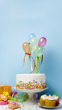 Birthday arrangement with colorful balloons
