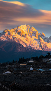 Escape the height of summer and head for lijiang