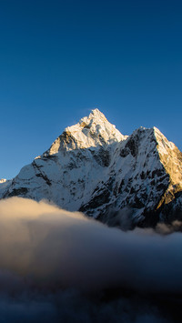 山顶积雪为何不化
