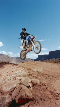 India-bikerjumping