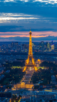 Paris is experiencing a power outage