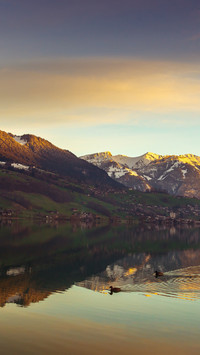 A morning by the lake