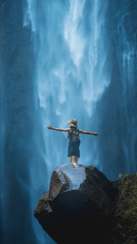 Check in to the great falls national park