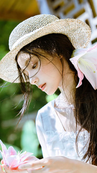 自然山野收留少女心事