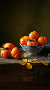 Cant persimmons be eaten casually 95