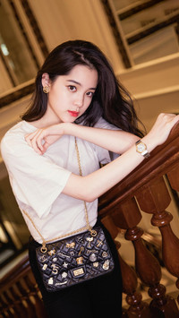 励志少女欧阳娜娜