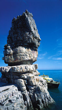 Penglai pagoda reef