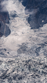 The frozen throne