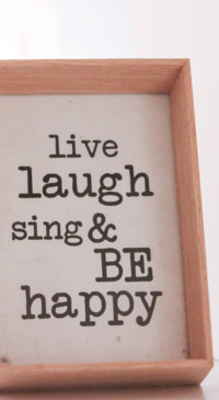 Happy Vibes (1)