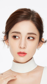 古力娜扎妆容