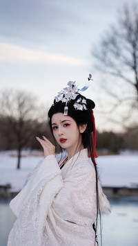 哈尼克孜雪地公主