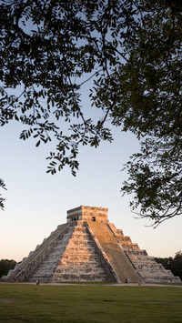 Which ancient civilization is more advanced 8