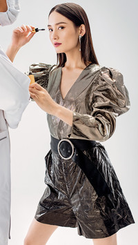 更年轻的身体由什么决定？