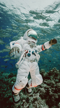 Composition and Function of Space Suits 4
