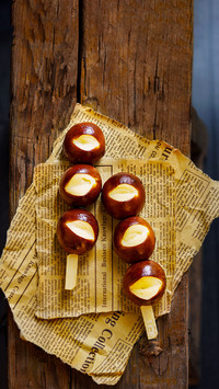 Pretzel buns strung together