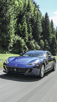 法拉利GTC4Lusso