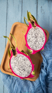 Growth patterns of exotic fruits 94
