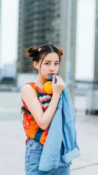 哪些女生适合扎丸子头