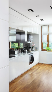 White kitchen 36
