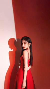 娜扎红衣似火
