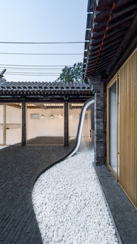 韩文强  大隐于市