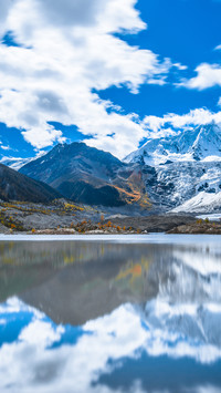 河流与雪山-锐景创意