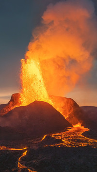 View of an Icelandic volcanic eruption