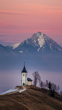 This church exudes a cinematic atmosphere