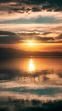 Teach you learn to take the sunset beauty