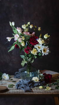 Add some of it to the flower pot 02