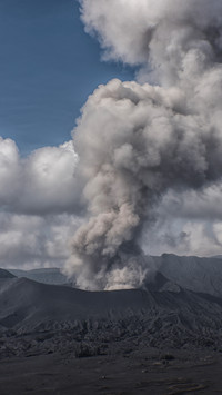 火山风光-拍信图库
