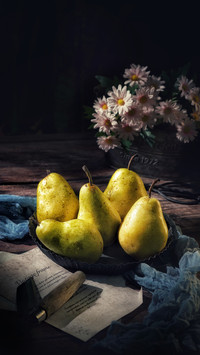 Dark Black Frozen Pear 53