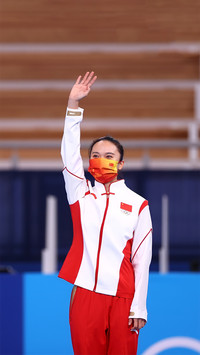 朱雪莹女子蹦床封后