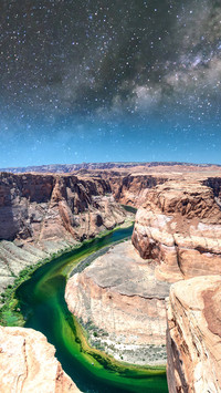 Horseshoe Bend and Colorado River at sunset