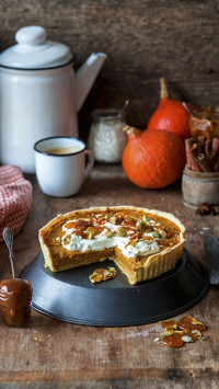 Home made pumpkin pie 61