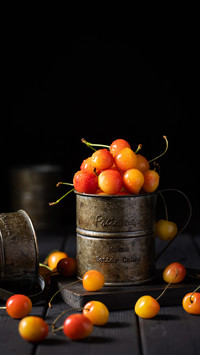Diamond cherries in fruits