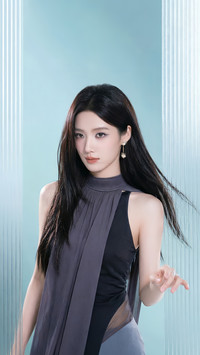 卢昱晓水色映影