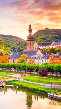 Old town and the Cochem castle on the Moselle river