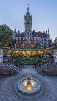 Fountain Castle 74
