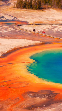 Grand Prismatic Spring in Yellowstone National Park