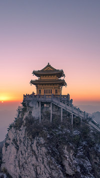 Six domineering scenic spots in China 90
