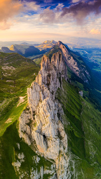 Go on a date in the swiss mountains and fields 2