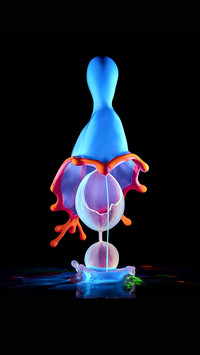 German photographer captures the moment when liquid