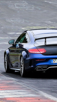 奔驰AMG C63