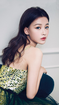 明亮少女孙怡朝气青春