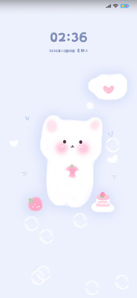 来块草莓蛋糕