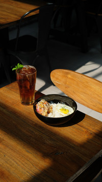 Chicken Rice bowl sambal matah