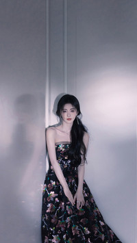 “千金小姐”鞠婧祎