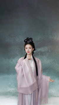 月光下的“美人鱼”