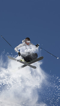 How to avoid sports injury in skiing 05